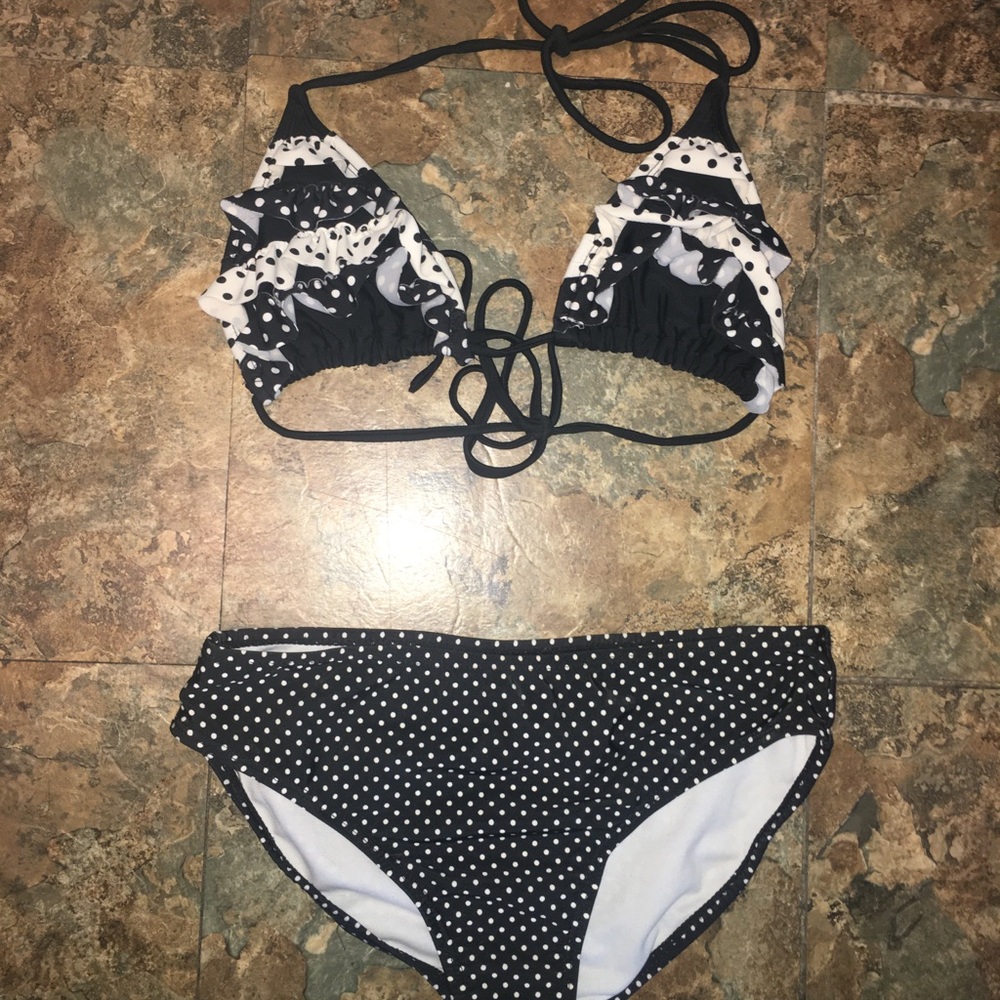 OP swimming bikini